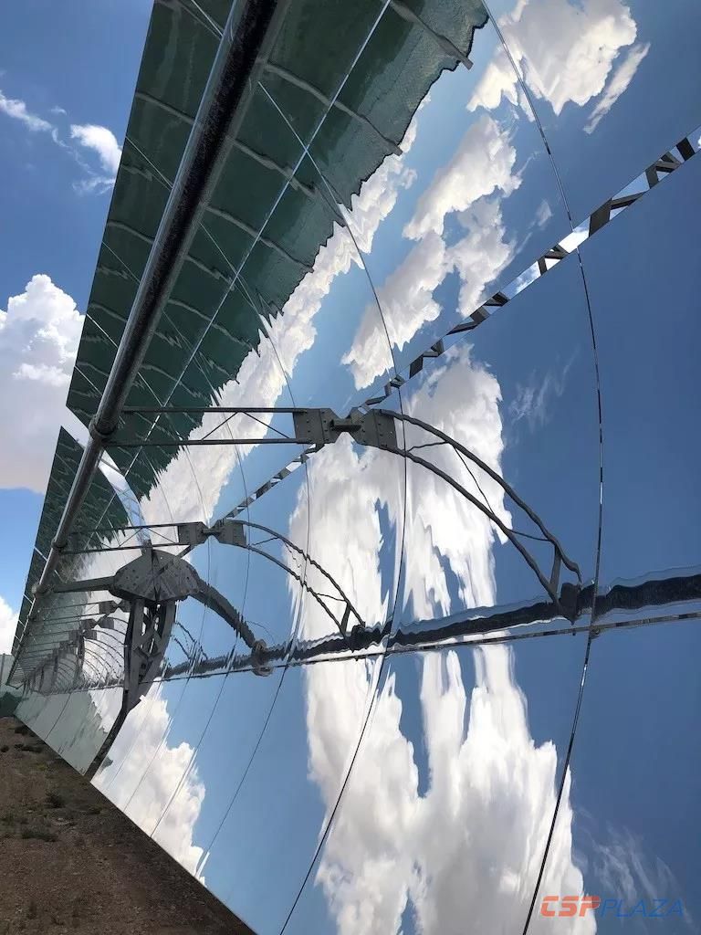 中廣核德令哈槽式光熱電站.jpg