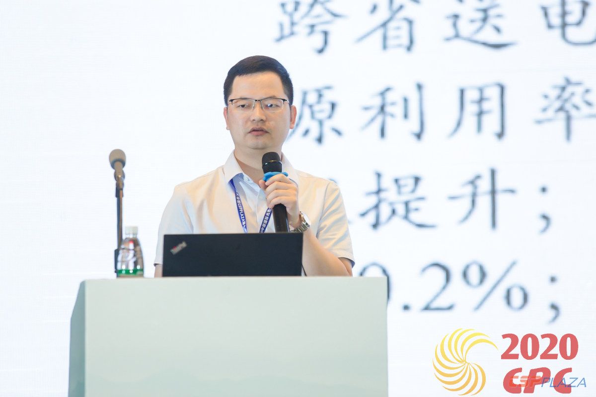 1600772802425474.jpg 韓偉.jpg