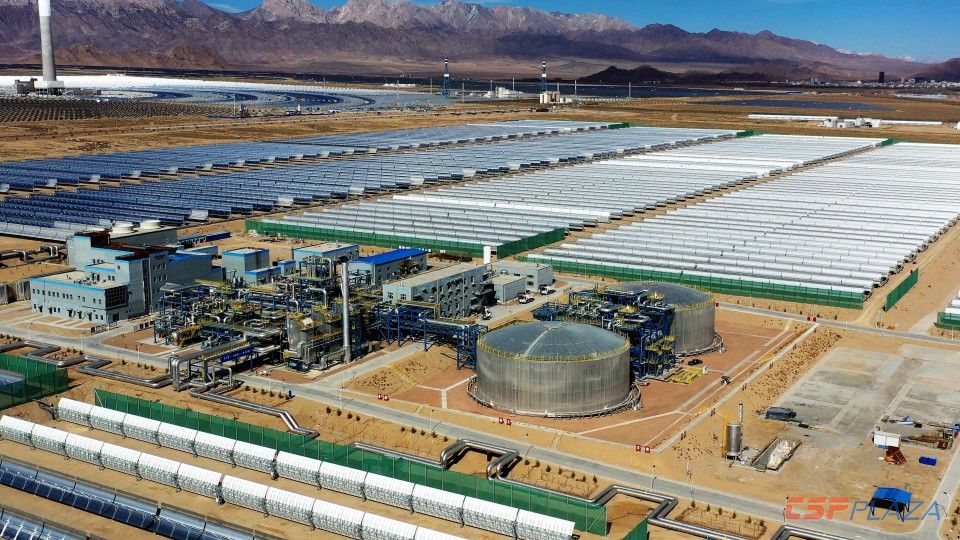 1612701432520114.jpg 中廣核德令哈.jpg