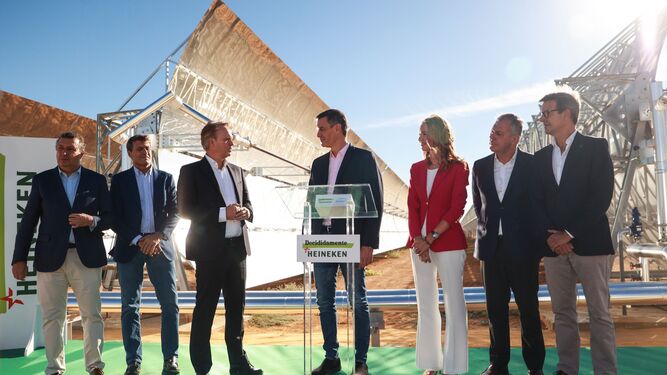1704360229513890.jpg 90294acfde7269872bbc556261b788b4_Pedro-Sanchez-inauguracion-Heineken-Sevilla.jpg