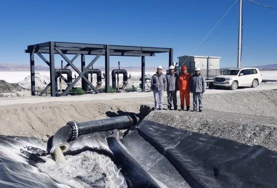 1705288344621611.jpg 2043fb2a1625024bcb6fac7b6a7db620.jpg