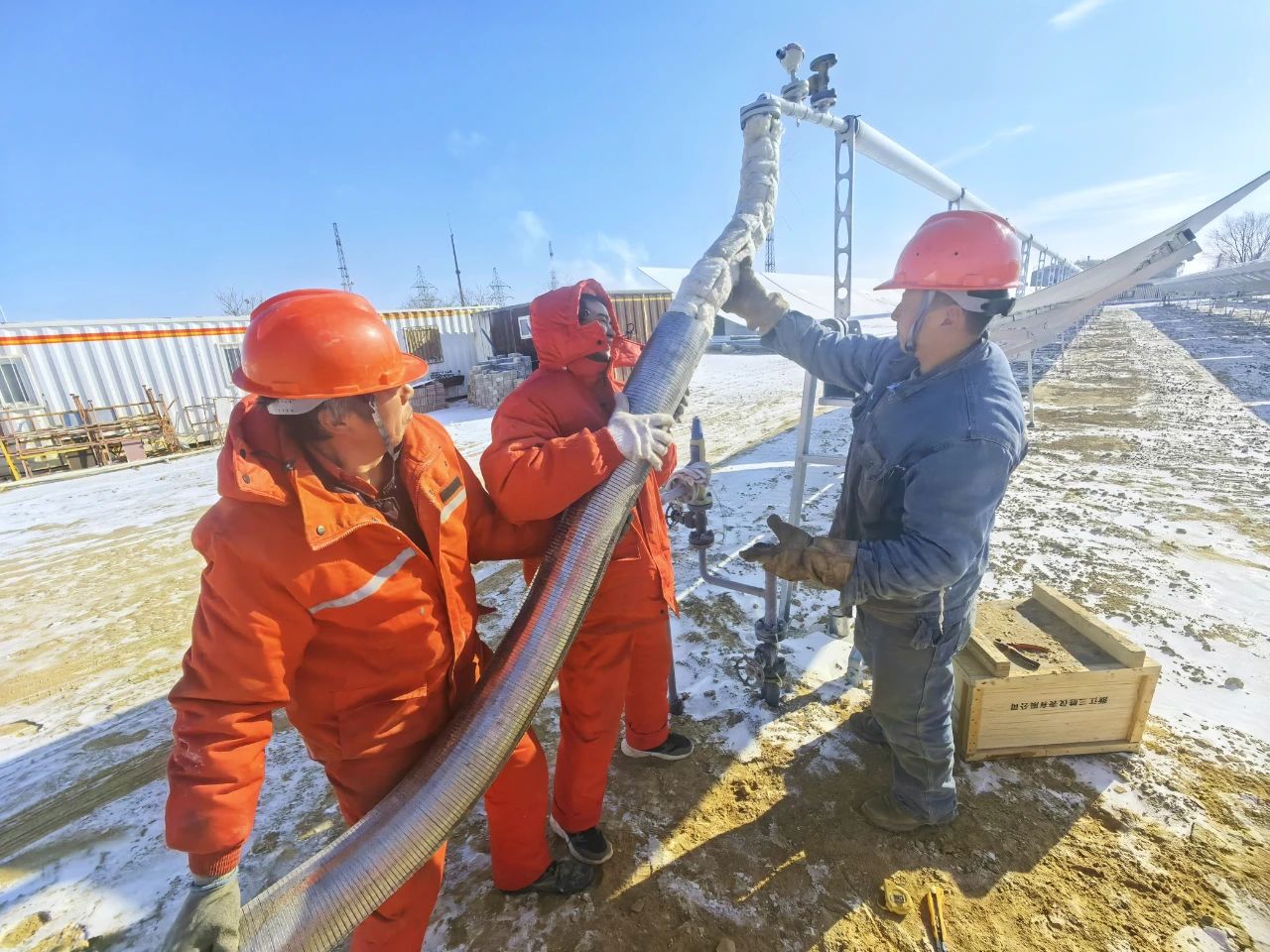 1706256066502351.jpg ca95387b46c9f9124d30084661ec405a.jpg