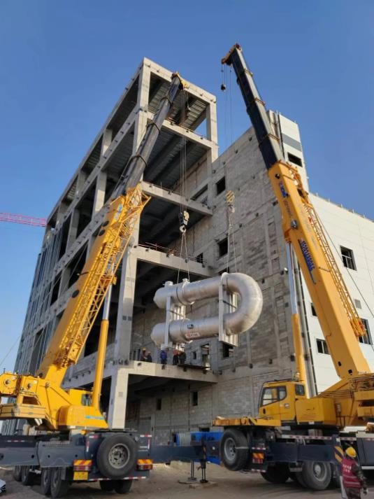 1717553812794336.jpg 預熱器、蒸發器吊裝完成.jpg