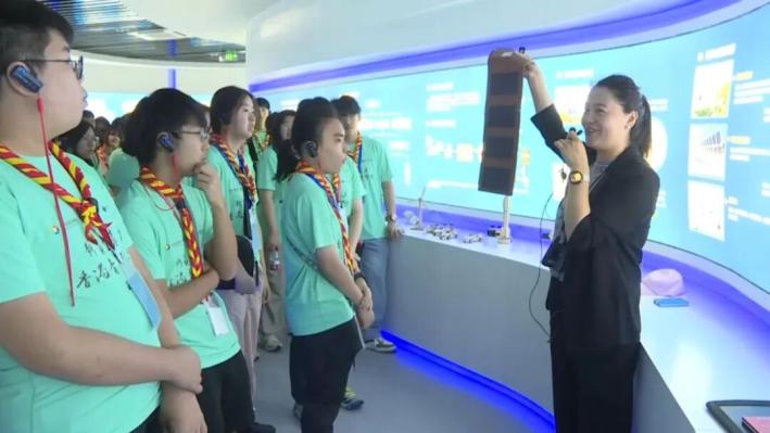 1758520733763701.jpg 50de189c22fb1697bf015126f59f552b_889.jpg