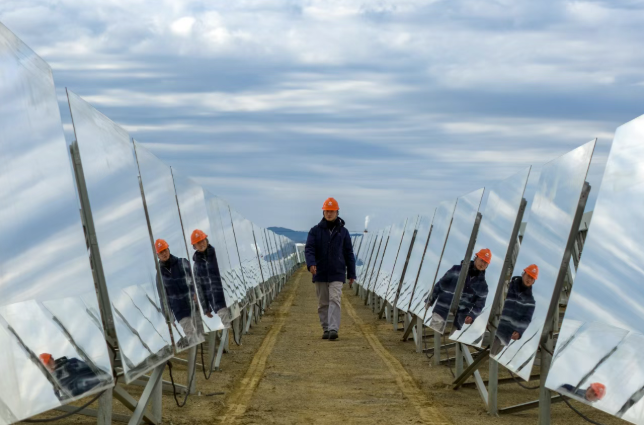 1764740362244097.png image.png